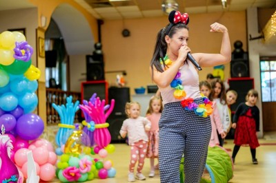 Украса за детско парти с Тролчетата - балони, пиняти, фигури