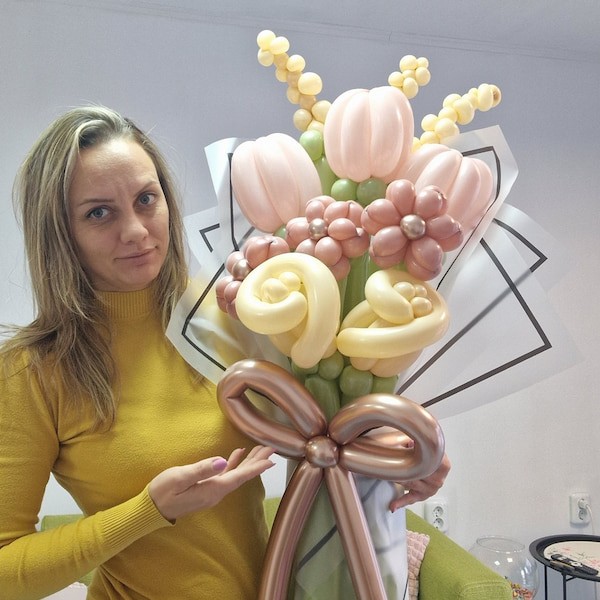 Луксозен букет от балонени цветя